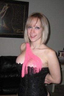 , 23  female escort, quebeccity
